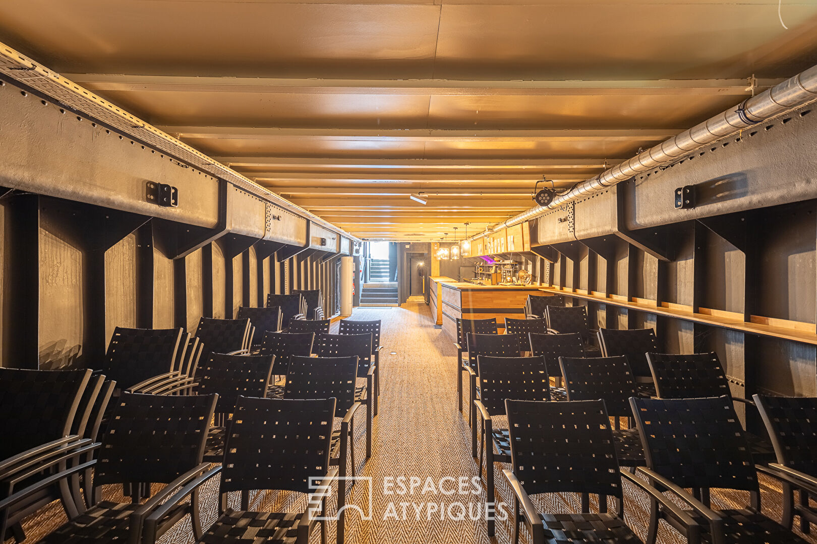 Péniche évènementielle en coeur de ville