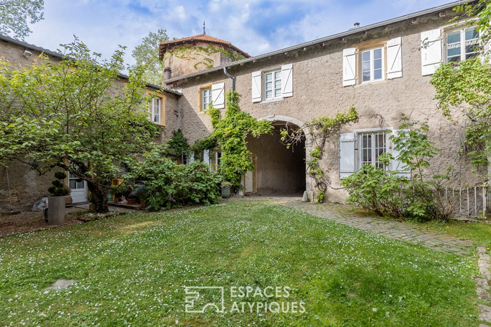 Appartement de caractère dans un château médiéval