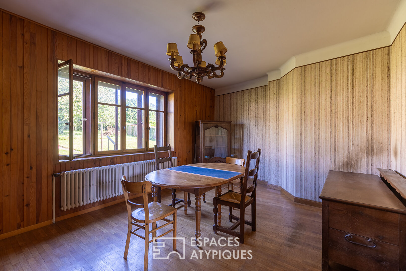 Property for renovation on the outskirts of Metz