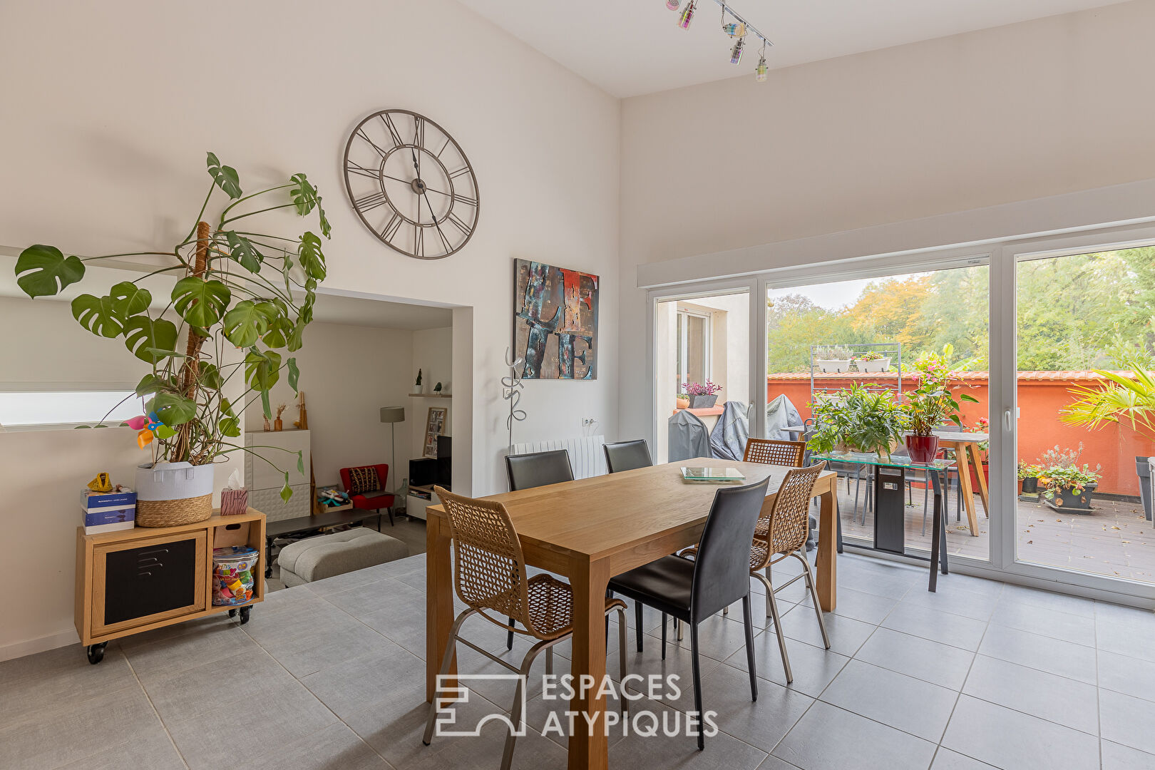 Duplex apartment with terrace in a former metal works