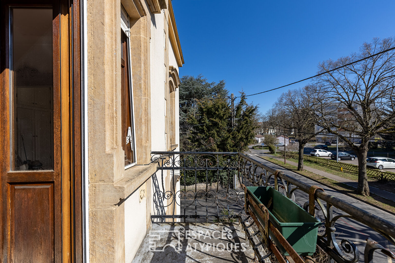 Character apartment just outside Metz