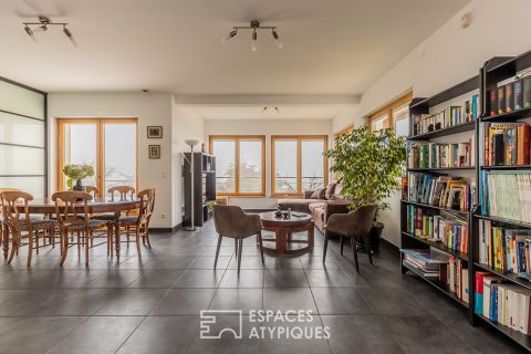 Maison contemporaine avec vue imprenable sur la nature