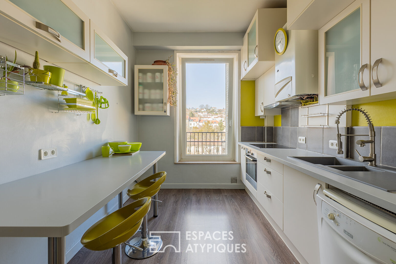 Appartement de charme dans un immeuble Art Nouveau