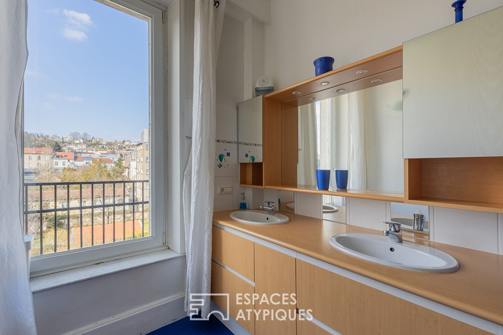 Appartement de charme dans un immeuble Art Nouveau