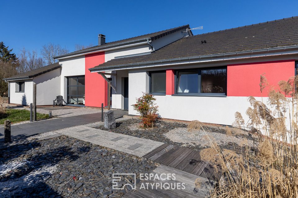 Maison contemporaine avec piscine au calme de la campagne