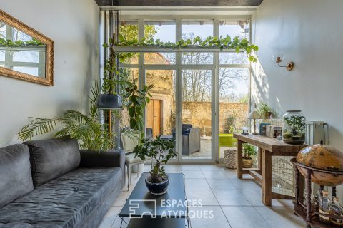 Character flat and garden in a medieval castle
