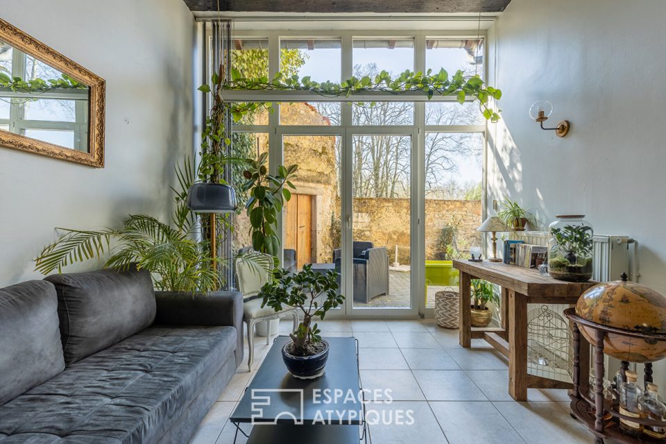 Appartement de caractère et son jardin dans un château médiéval