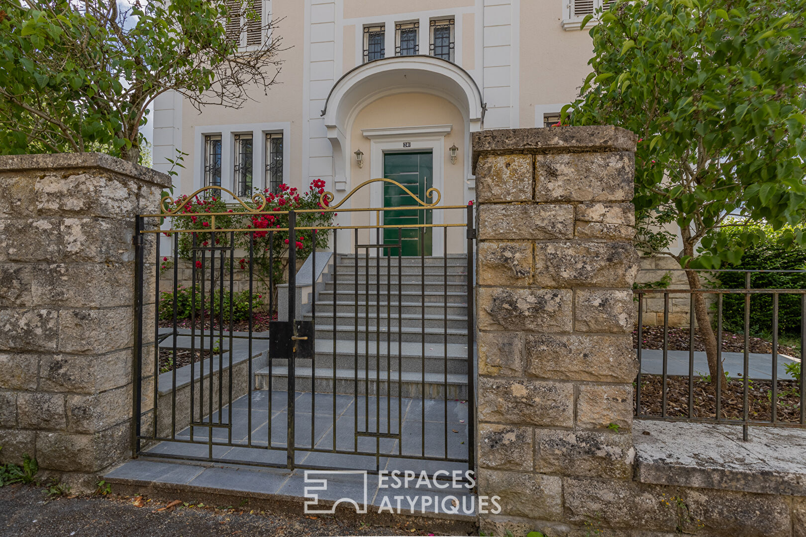 Elégante maison de maître à réinventer