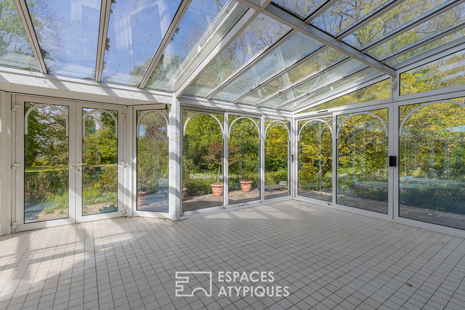 Demeure du XVIIIe siècle et son parc paysagé