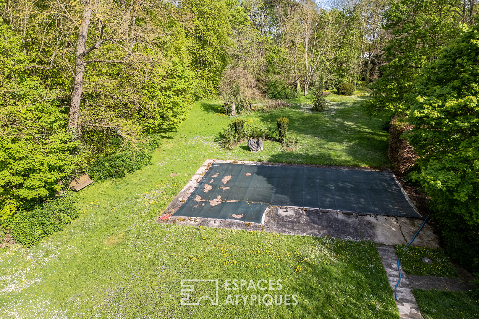 Demeure du XVIIIe siècle et son parc paysagé