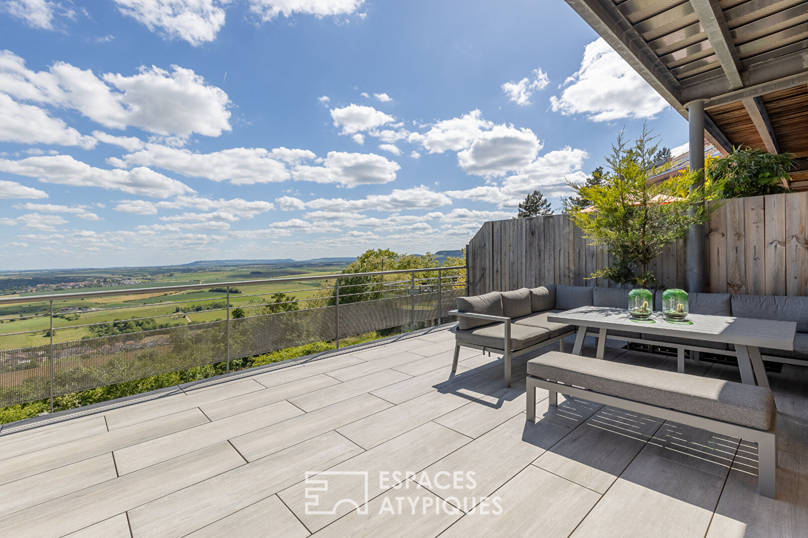 Maison familiale et sa vue panoramique