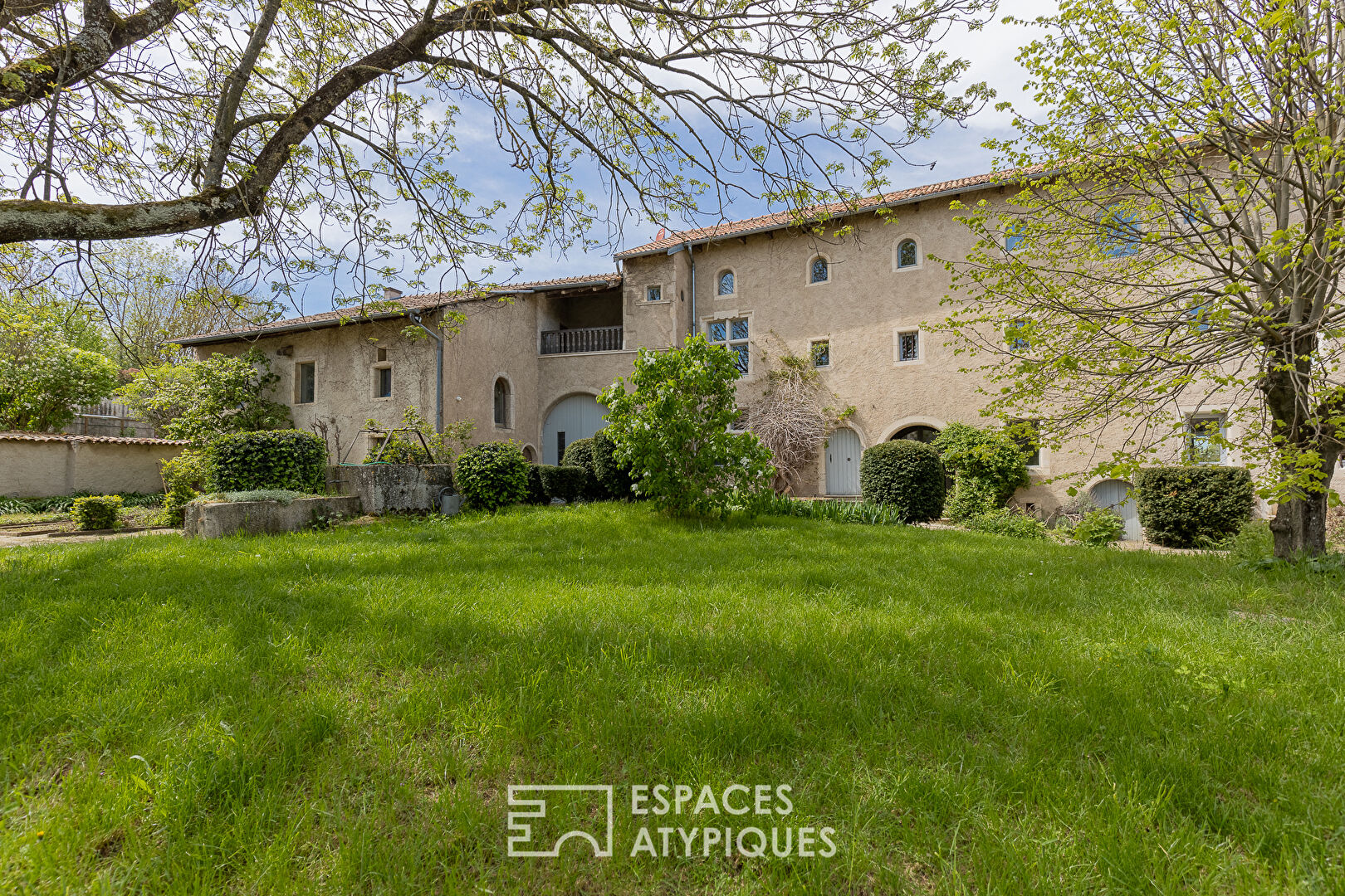 16th century property and its wooded garden