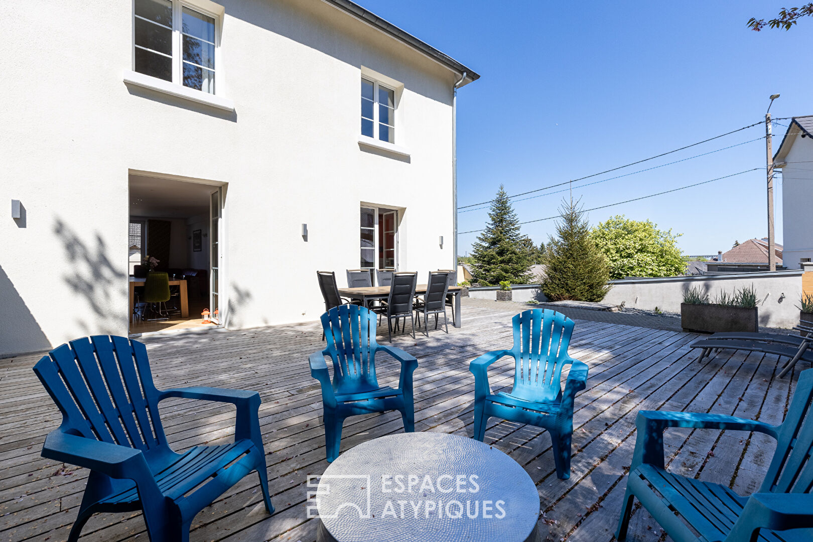 Elégante maison de maître rénovée à la frontière luxembourgeoise