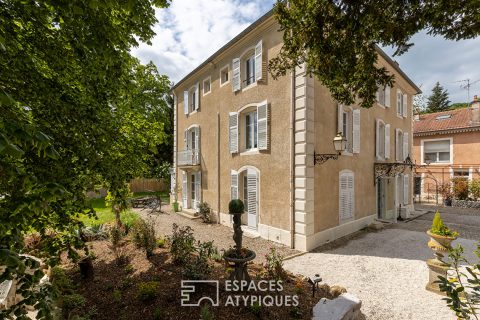 Authentic manor house overlooking the Moselle river