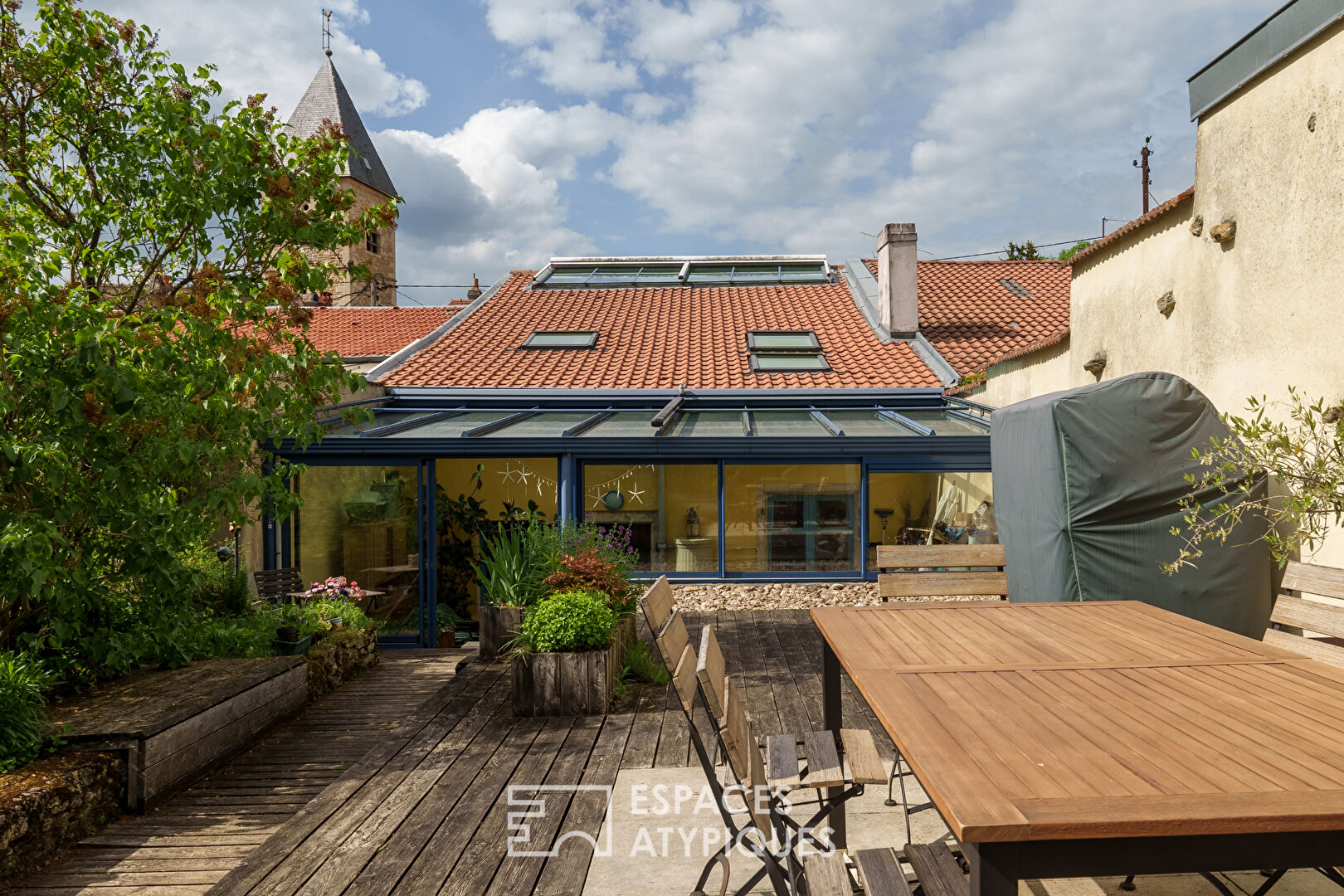 Maison de village et sa verrière