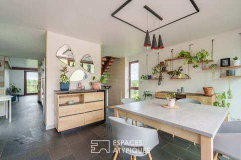 Contemporary architect-designed house with views of the Moselle River
