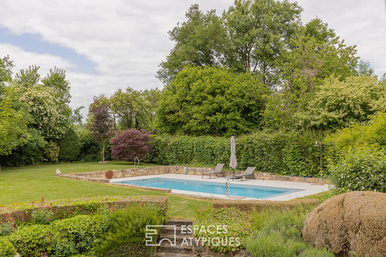 Authentique ferme du XVIIIe siècle réhabilitée aux portes du Luxembourg