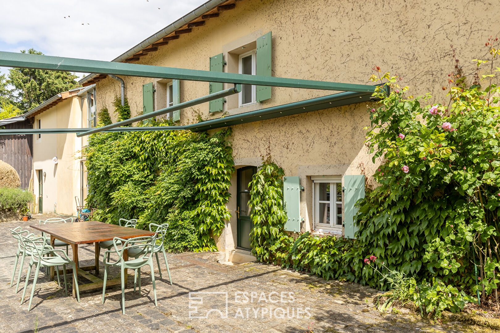 Authentique ferme du XVIIIe siècle réhabilitée aux portes du Luxembourg