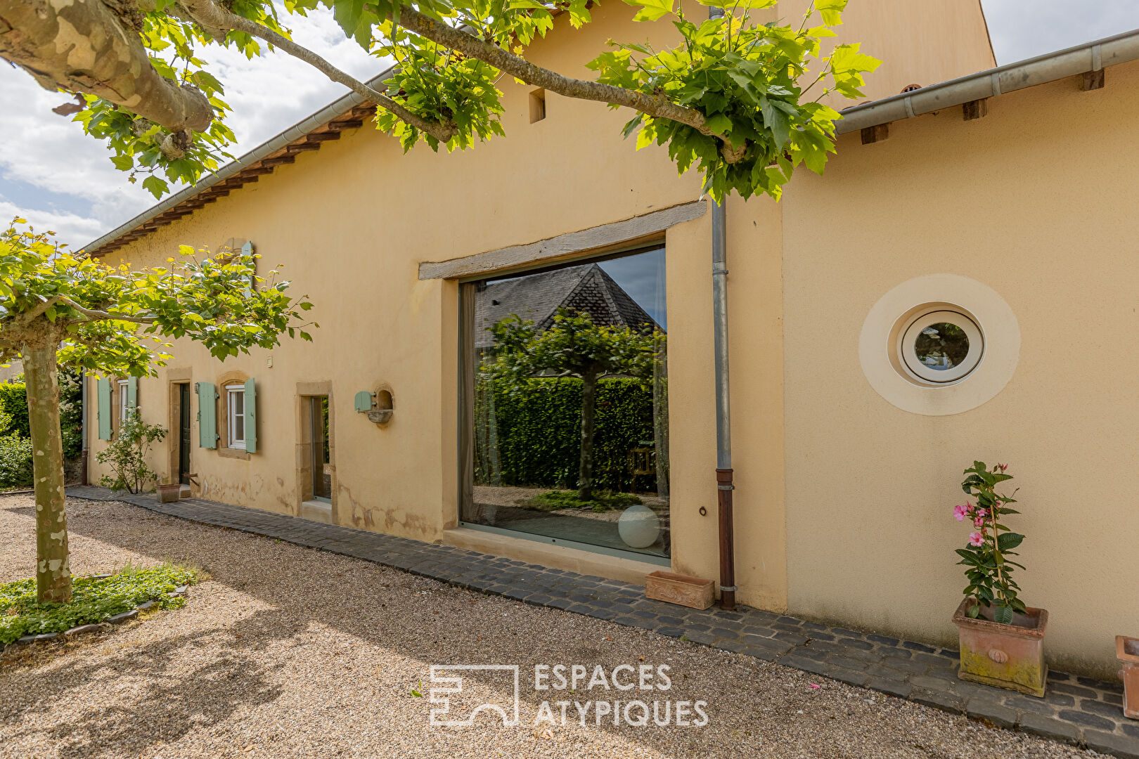 Authentique ferme du XVIIIe siècle réhabilitée aux portes du Luxembourg