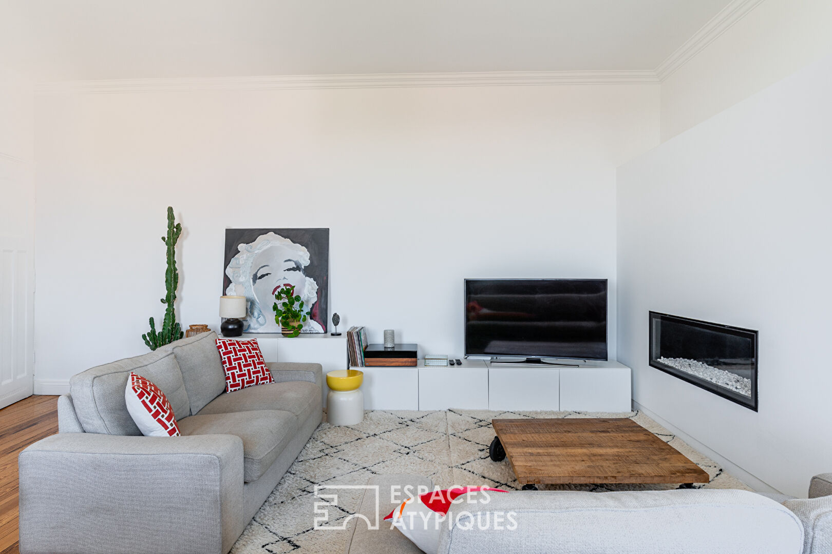 Appartement de charme avec vue dégagée dans un manoir