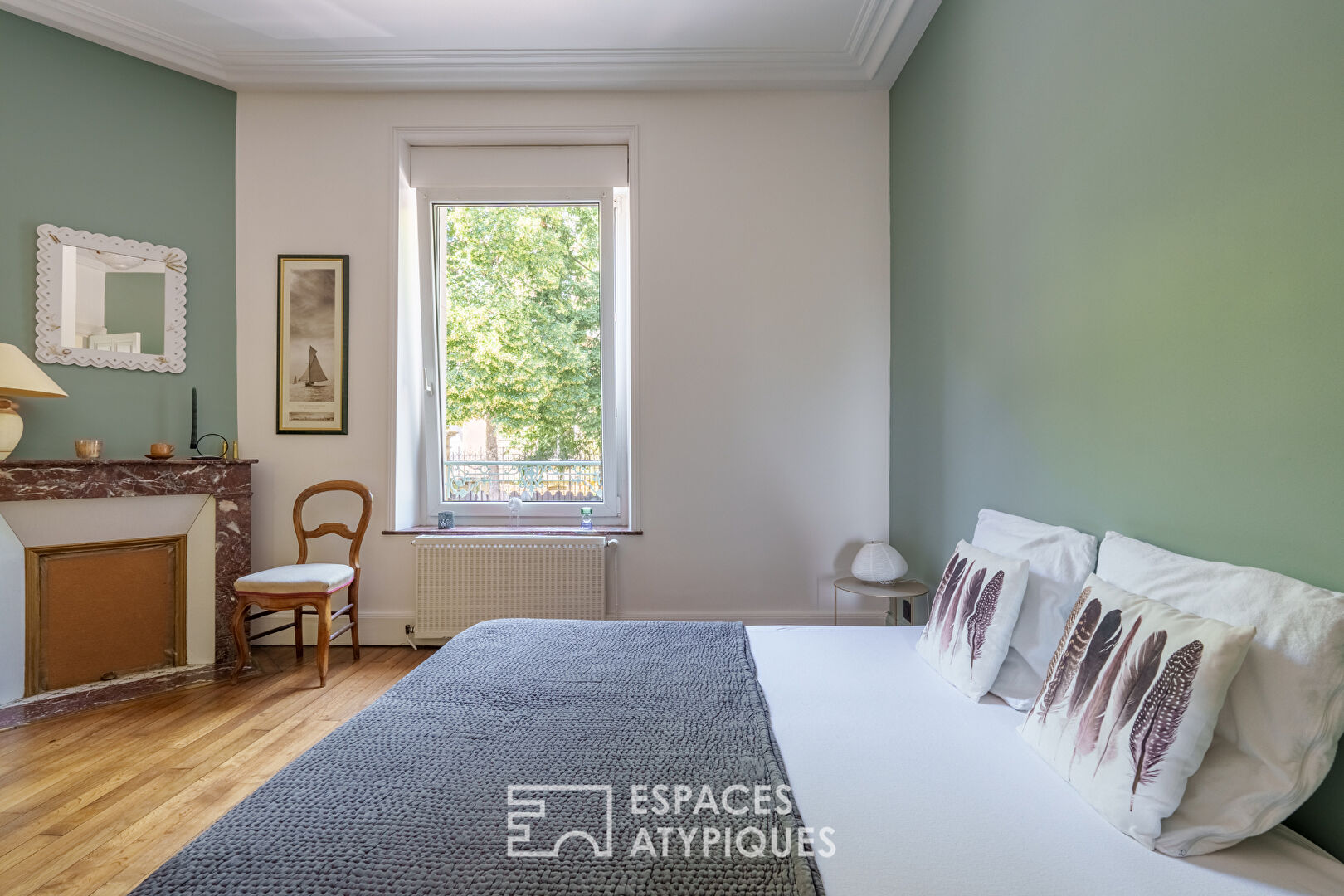 Elégante rénovation et son jardin en coeur de ville