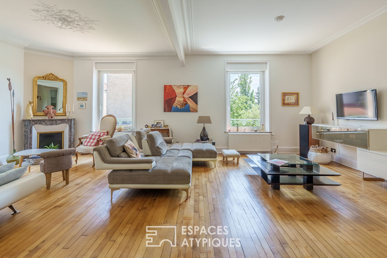 Elégante rénovation et son jardin en coeur de ville