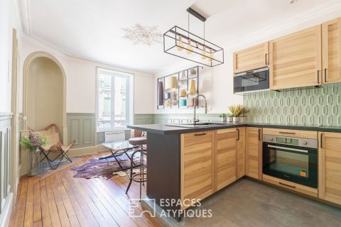 Renovated character apartment in the Charles III district