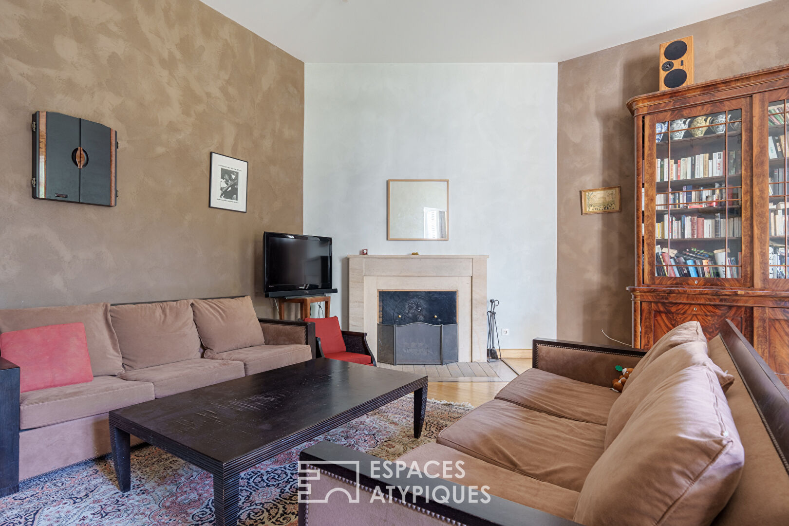 Triplex et son jardin comme une maison en coeur de ville