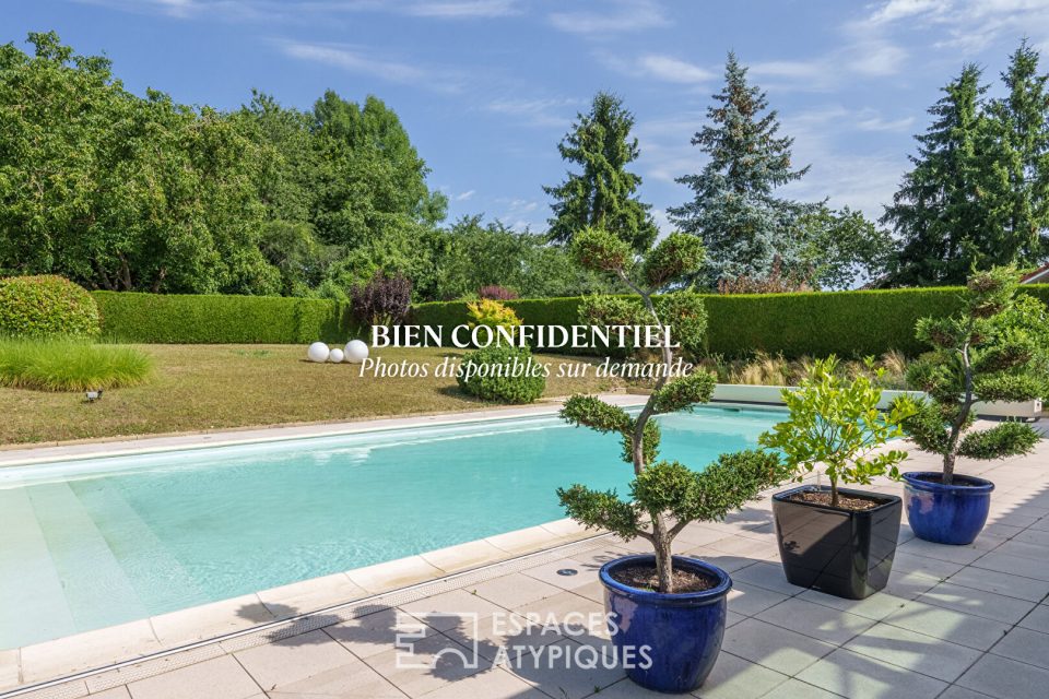 Maison d'architecte avec piscine et volumes généreux