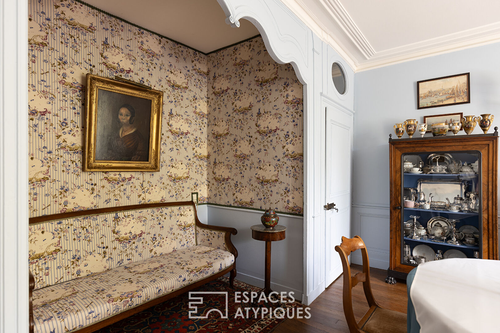 Character house from the late 17th century with a bucolic garden