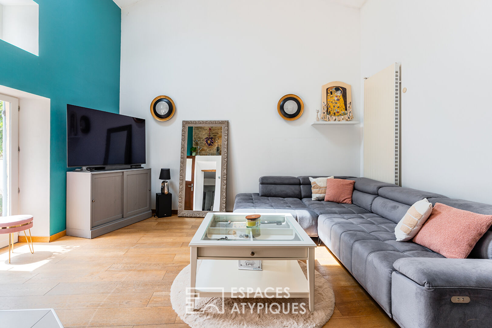 Maison de village rénovée et sa terrasse confidentielle