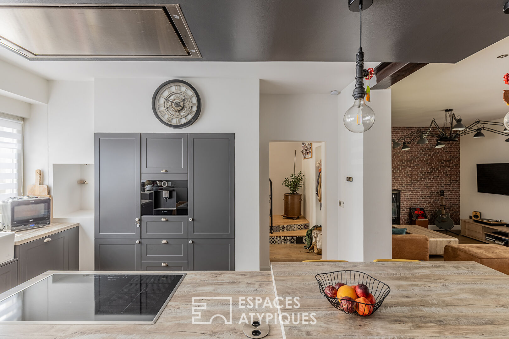 Former grocery store reinvented as a contemporary living space