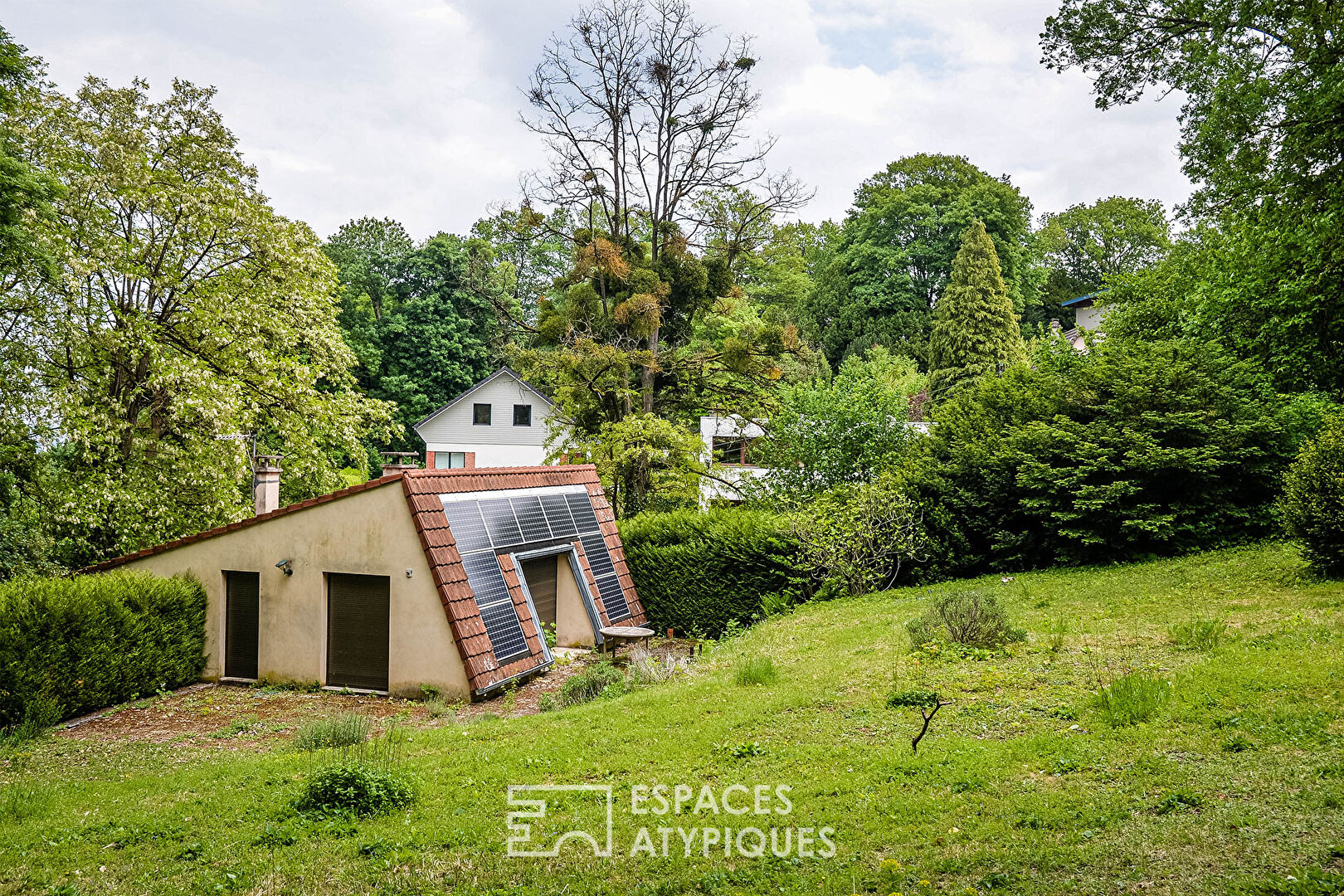 Maison à réinventer sur un terrain de 40 ares
