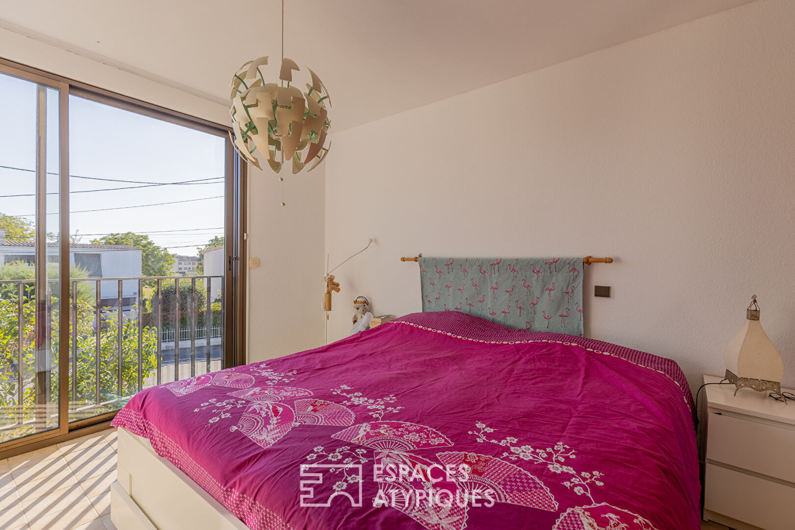 Family home with equestrian facilities