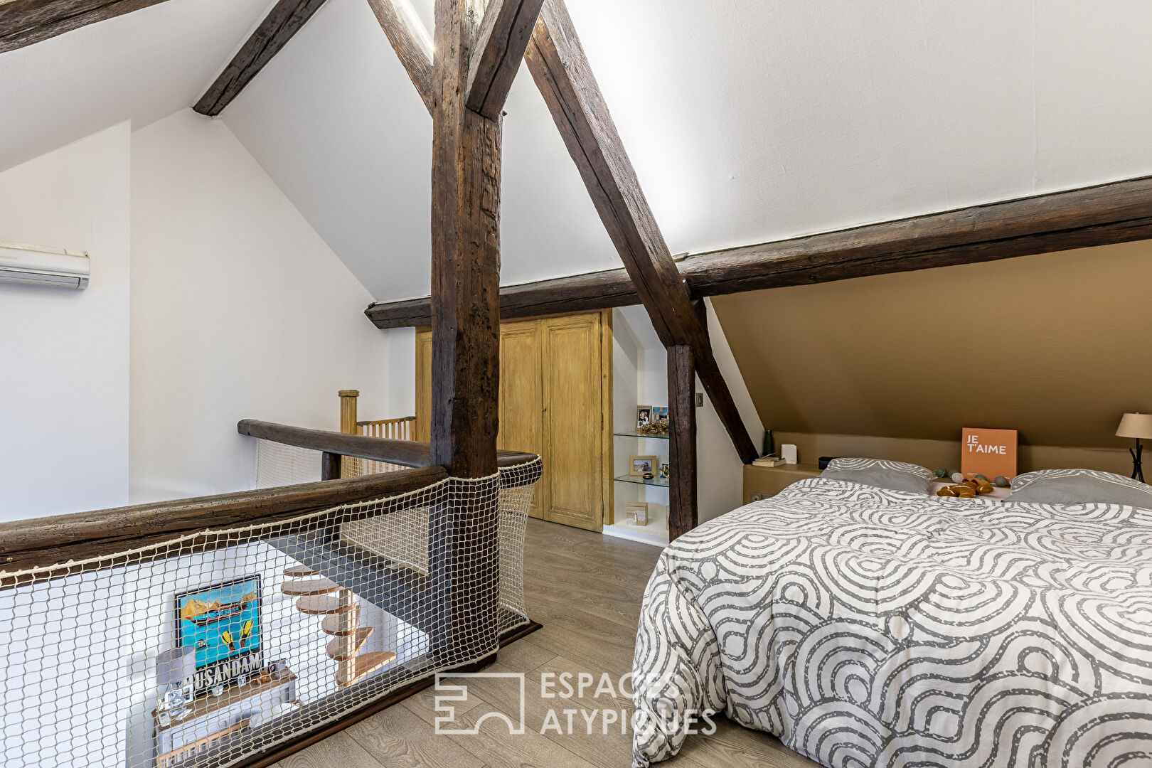 Duplex apartment with terrace and view of the Cathedral