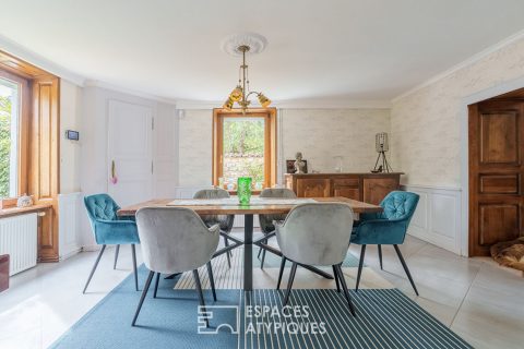 Charming property with pond, rivers, and cottages