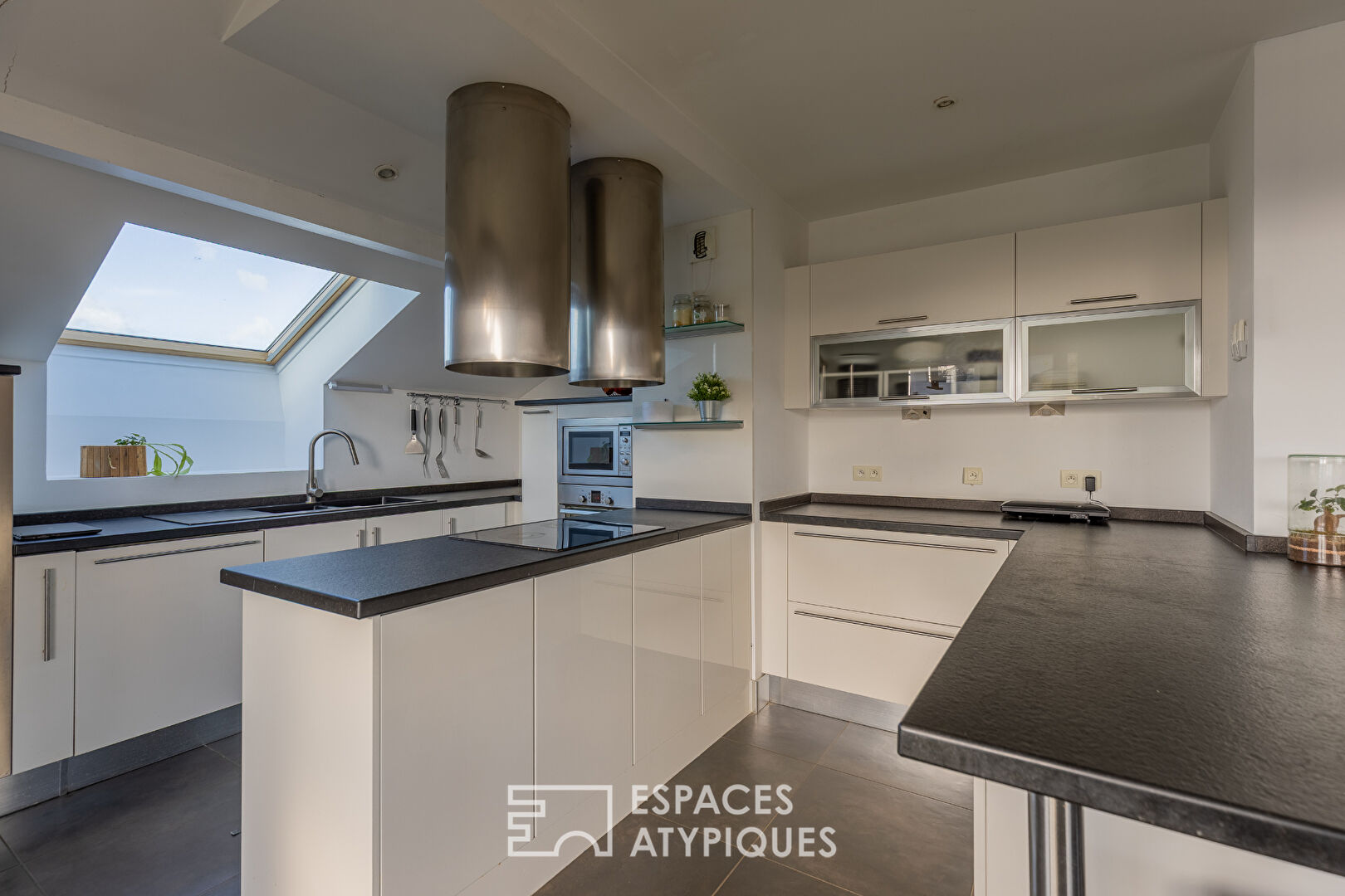 Dernier étage avec terrasse sur l&rsquo;axe Metz-Luxembourg