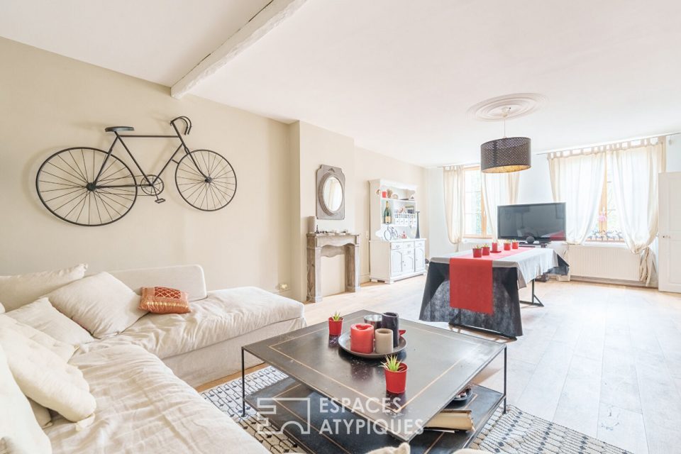 Maison de caractère et sa pièce voûtée au coeur de la vallée du Mad