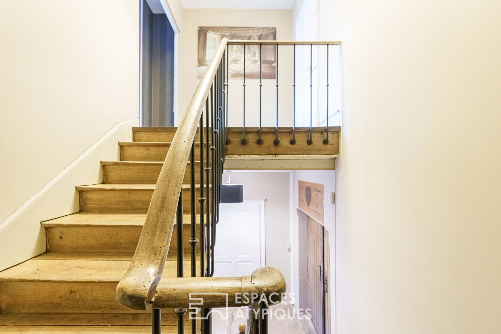 Maison de caractère et sa pièce voûtée au coeur de la vallée du Mad