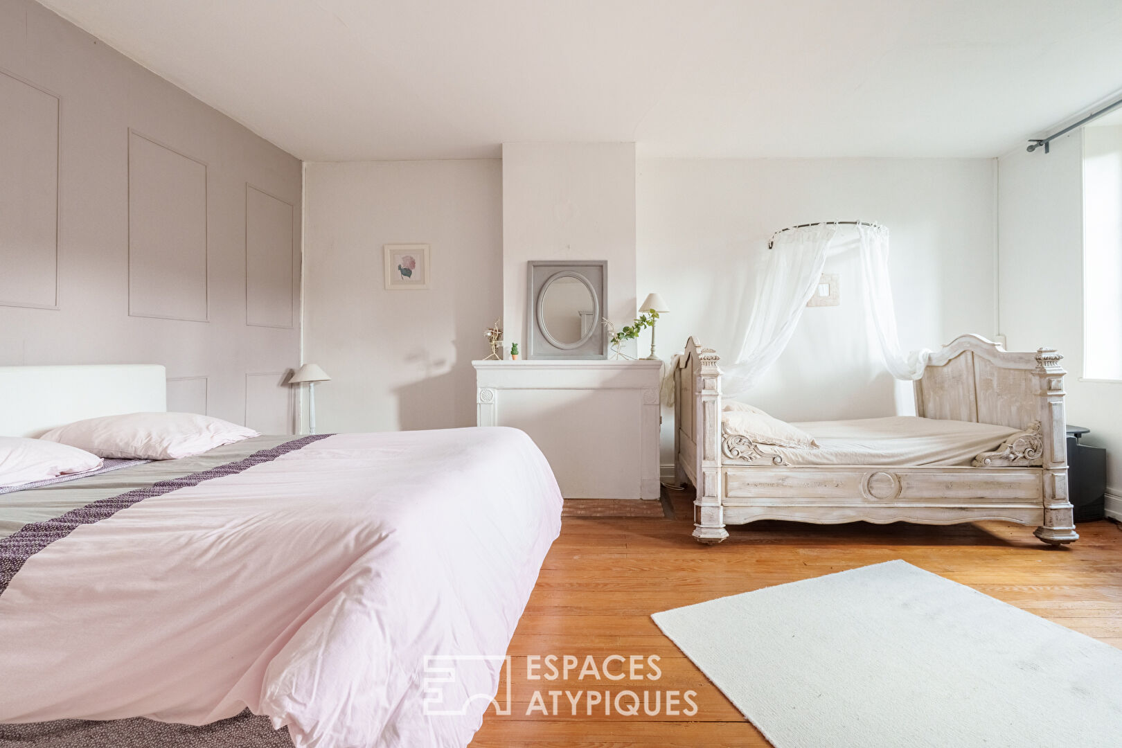 Maison de caractère et sa pièce voûtée au coeur de la vallée du Mad