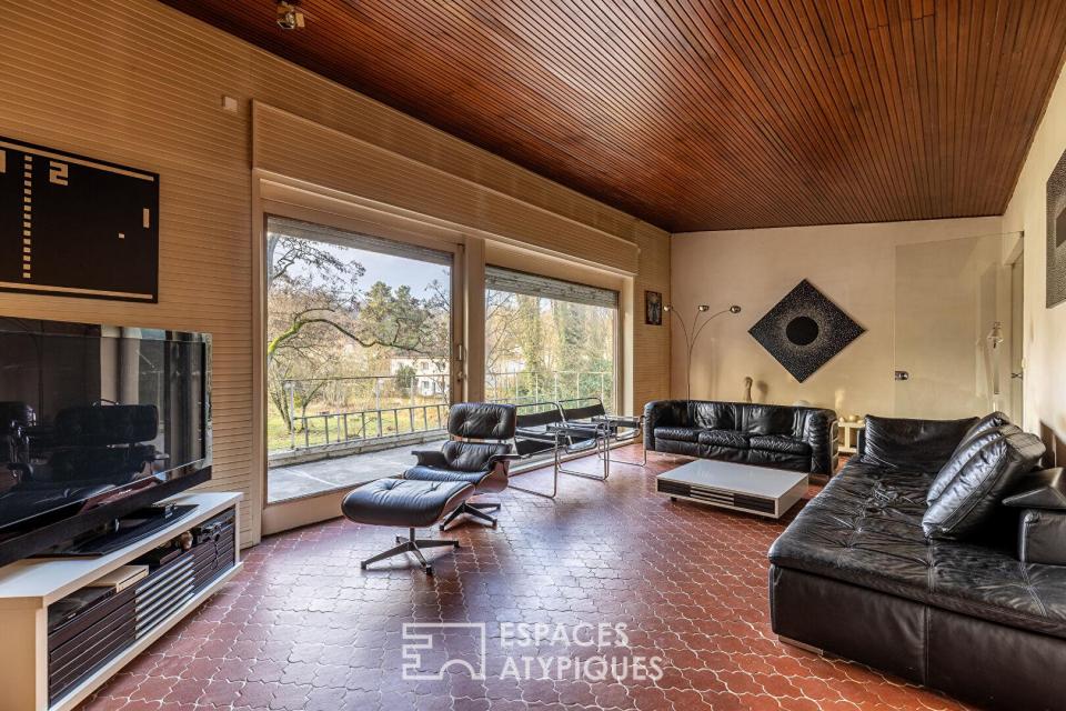 Maison d'architecte moderniste au coeur de Moulins les Metz