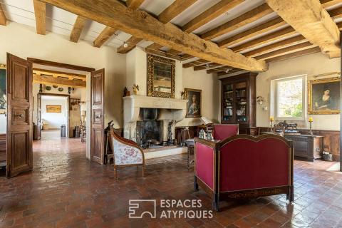 Propriété historique du XVIe siècle au charme authentique