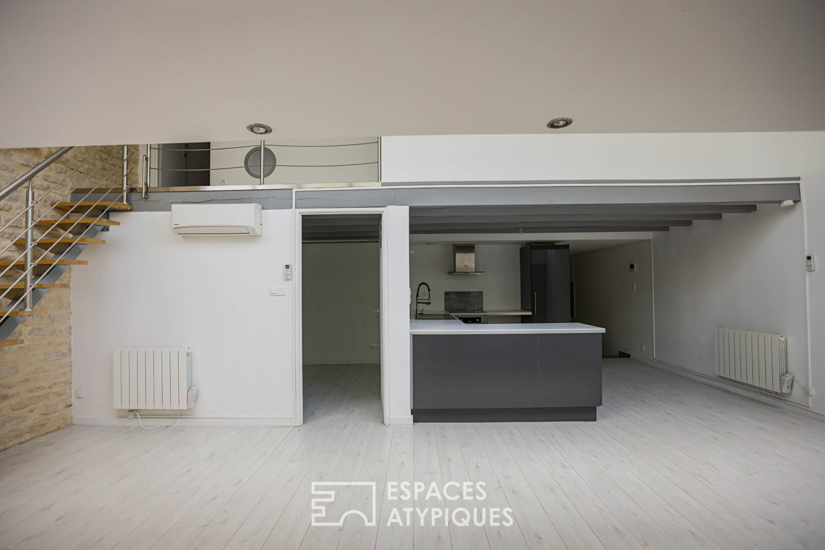 Duplex loft in a former artist’s studio