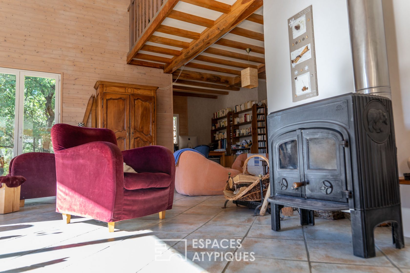 Quiet house yet close to all amenities