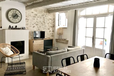 In the heart of Grignan, charming stone village house