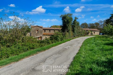 Sur près de 7 hectares, la ferme du château, abrite de nombreux projets.