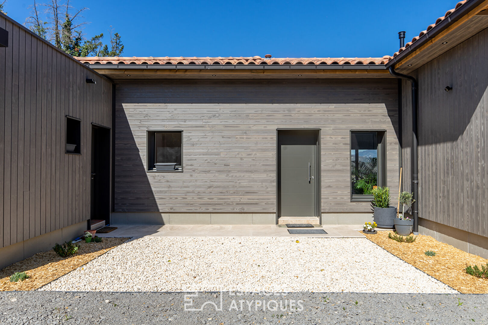 Villa bioclimatique en centre ville avec vue panoramique