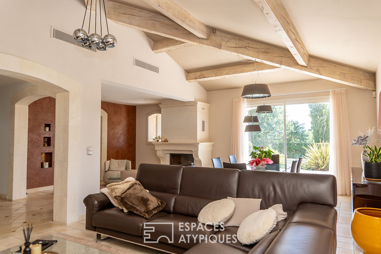 A property in the Drôme with a touch of Provence.