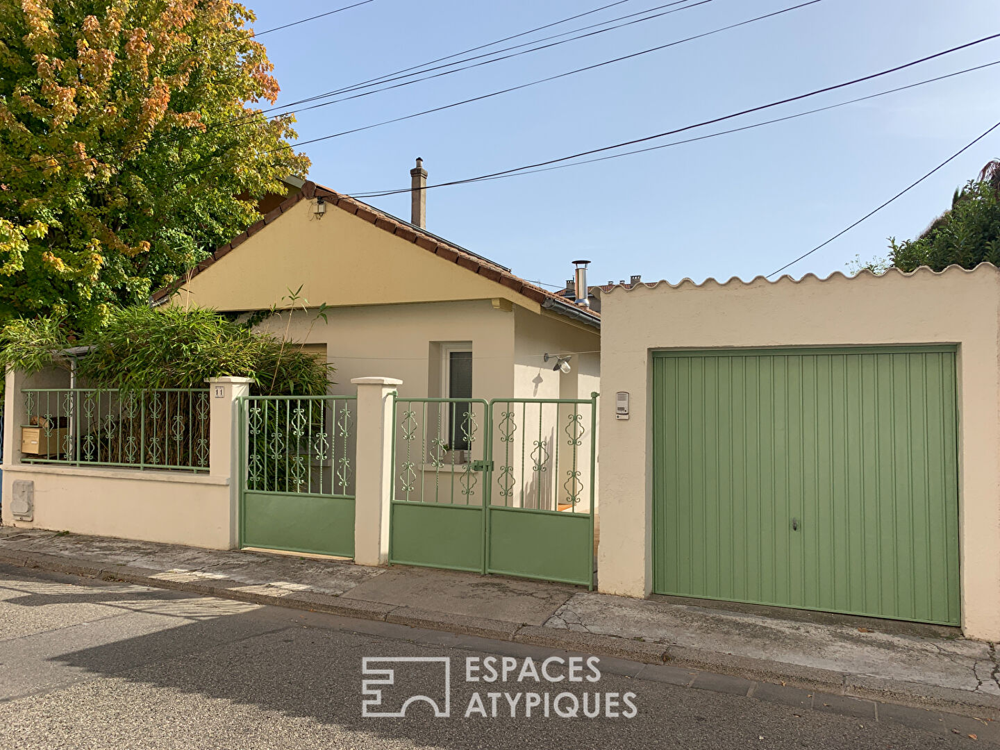 Maison avec jardinet et garage en centre ville de Valence