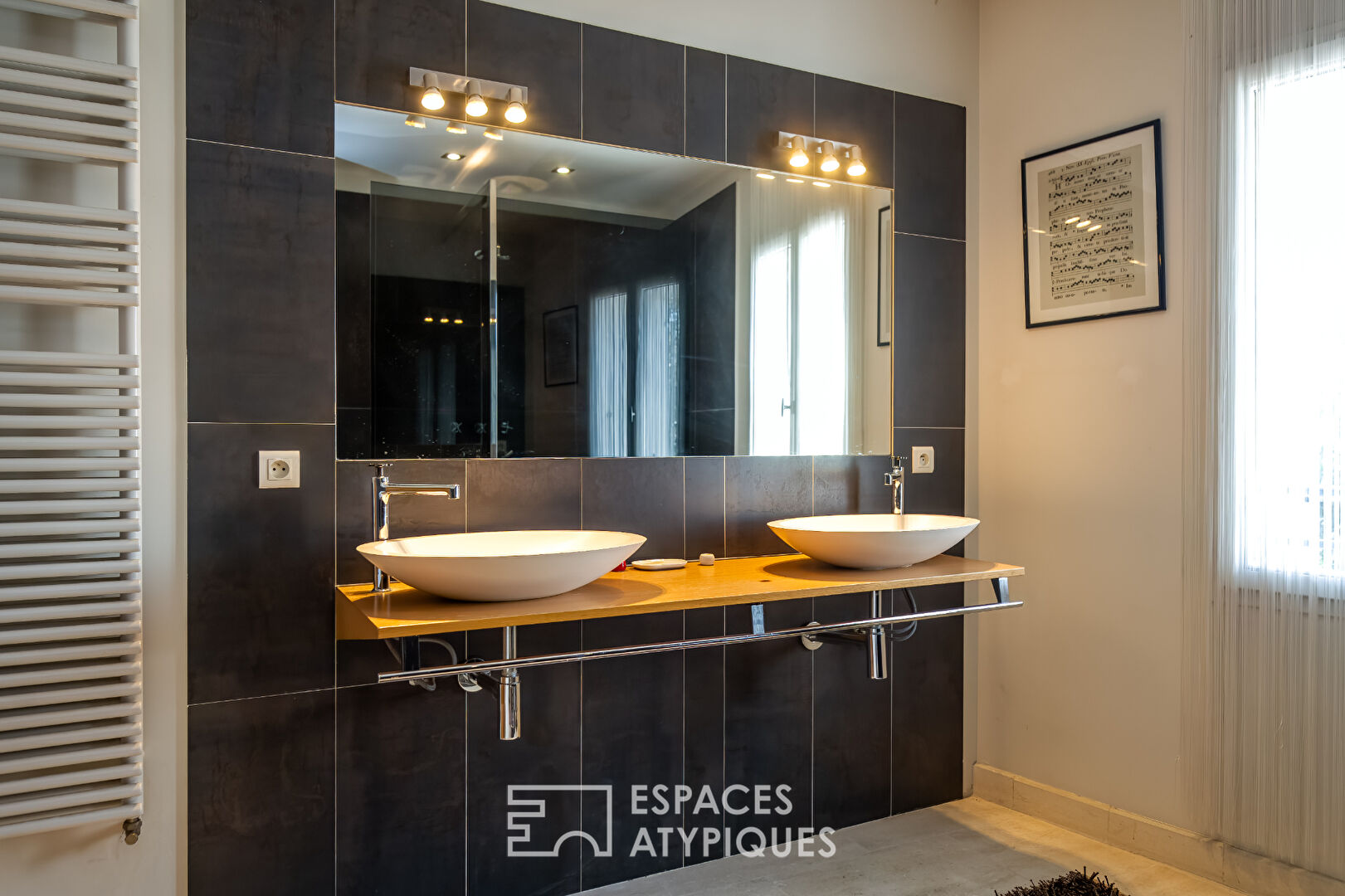 Flat with terrace and hammam on the roofs of Montelimar
